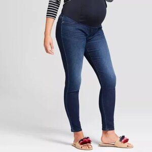 Isabel Maternity distressed stretch over the belly Skinny Jeans size 6/28R